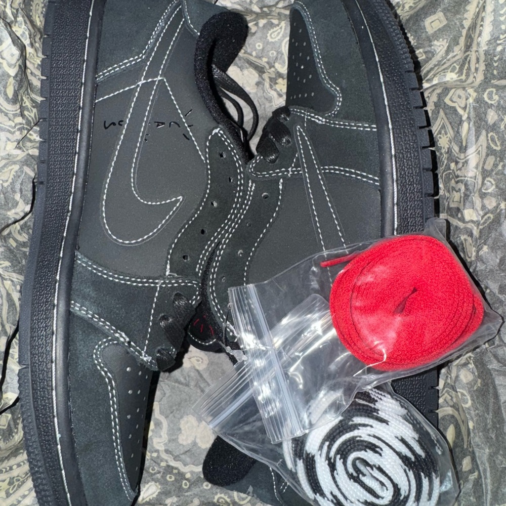 Jordan 1 Low Travis Scott Black Phantom Size 9 9.5 10 10.5 11